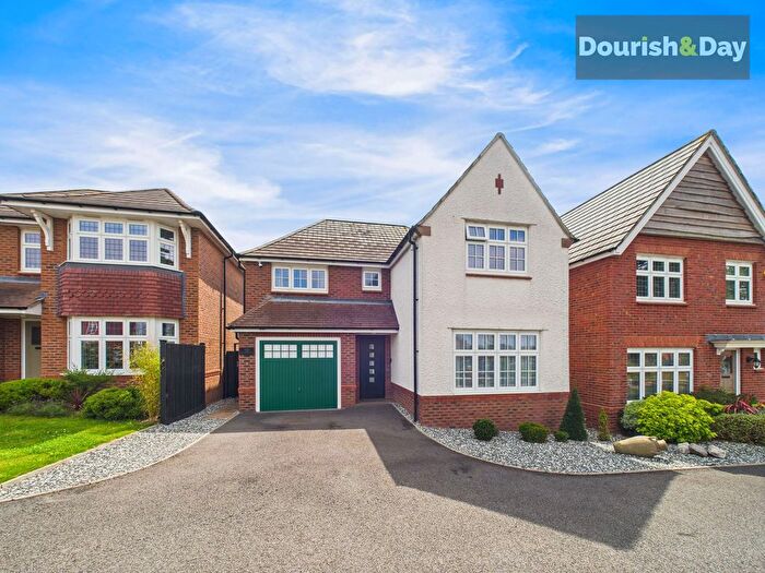 4 Bedroom Detached House For Sale In Donisthorpe Place, Stafford, ST18