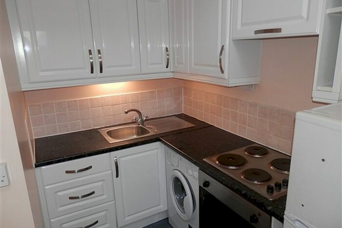 2 Bedroom Flat To Rent In Gillott Road, Edgbaston, Birmingham B16