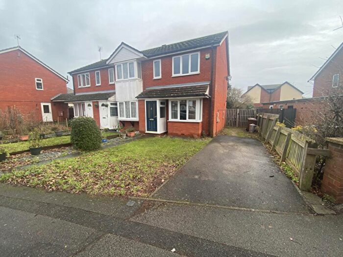 2 Bedroom End Of Terrace House For Sale In Railway Park Mews, Lincoln, LN6