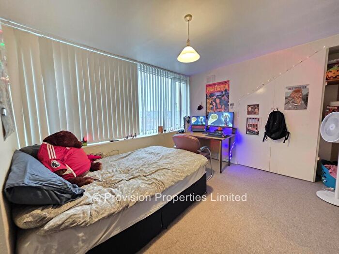 5 Bedroom Terraced House To Rent In Delph Mount, Woodhouse, Leeds, LS6