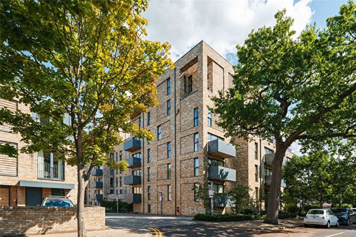 2 Bedroom Flat For Sale In Beatrice Place, Southfields, London, SW19