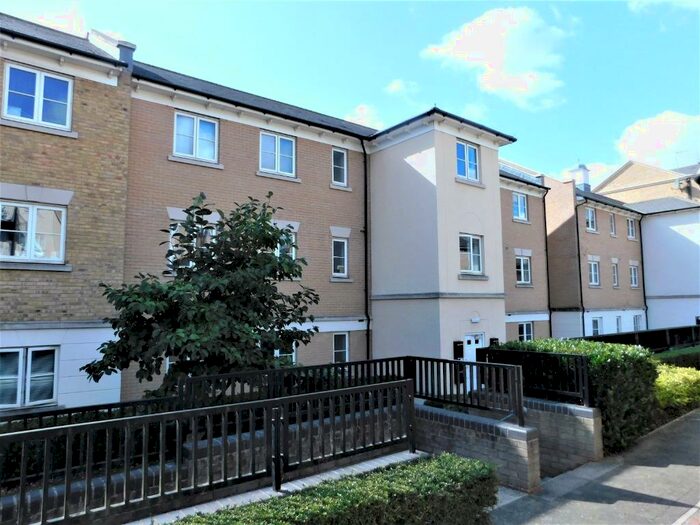 2 Bedroom Flat To Rent In Woods Court, Propelair Way, Colchester, CO4