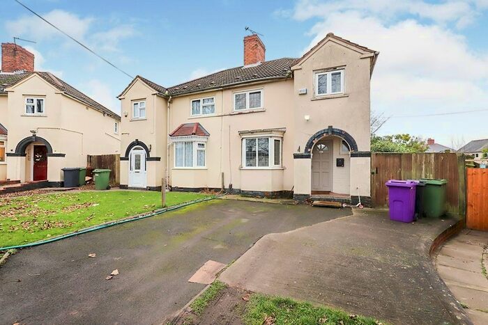 3 Bedroom Semi-Detached House To Rent In Old Fallings Lane, Wolverhampton, WV10