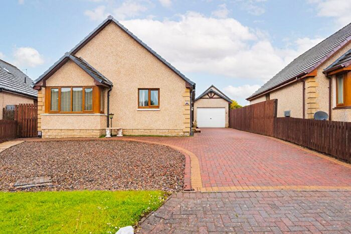 3 Bedroom Bungalow For Sale In Baillie Avenue, Harthill, ML7