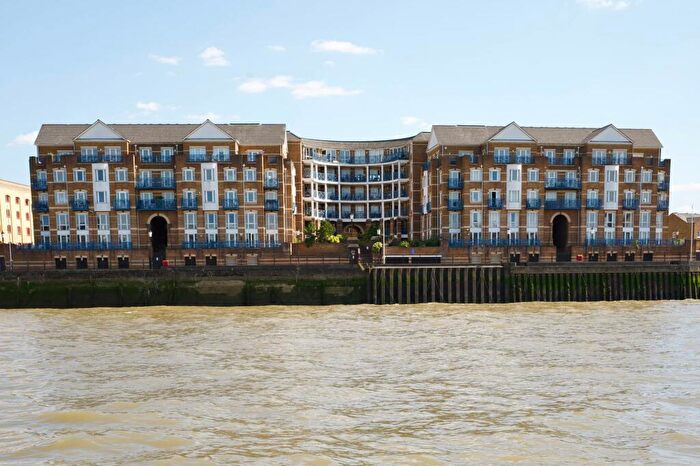 2 Bedroom Flat For Sale In Rotherhithe Street, Blenheim Court King & Queen Wharf Rotherhithe Street, SE16