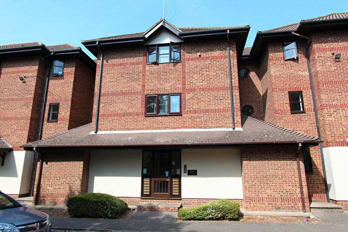 1 Bedroom Flat For Sale In Prudhoe Court, Osbourne Road, DA2