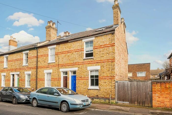 3 Bedroom End Of Terrace House To Rent In Allam Street, Jericho, OX2