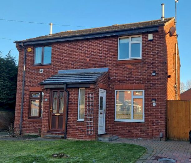 2 Bedroom Semi-Detached House To Rent In Kingfisher Way, Shadwell Lane, Leeds, LS17