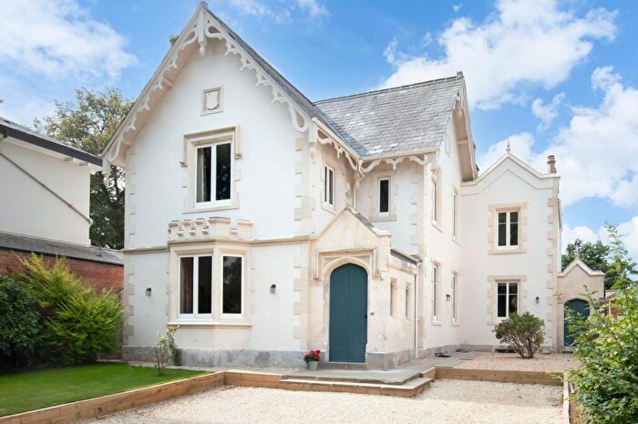 7 Bedroom Detached House To Rent In London Road, Cheltenham, GL52