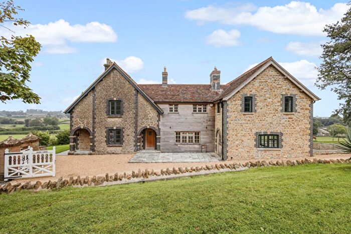4 Bedroom Detached House For Sale In Lodge Hill, East Coker, Yeovil, Somerset, BA22