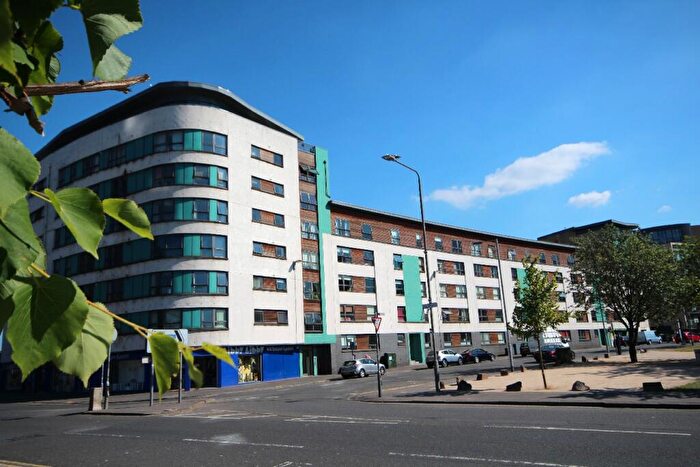 2 Bedroom Apartment To Rent In A Moir Street, Glasgow, G1