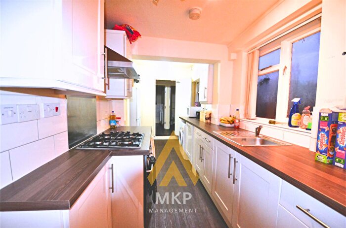 5 Bedroom Terraced House To Rent In Milner Road, Selly Oak, B29