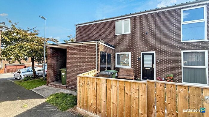 2 Bedroom Flat For Sale In Ford Park, Choppington, NE62