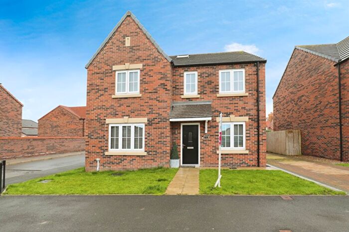 6 Bedroom Detached House For Sale In Langhorn Drive, Howden, Goole, DN14