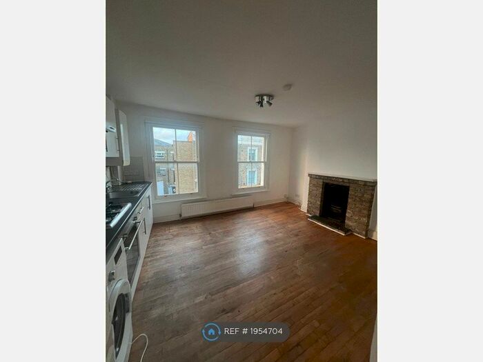 1 Bedroom Flat To Rent In Victoria Park Road, London, E9