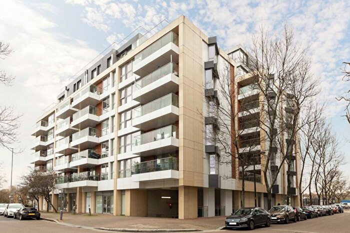 2 Bedroom Flat To Rent In Rope Street, London, SE16