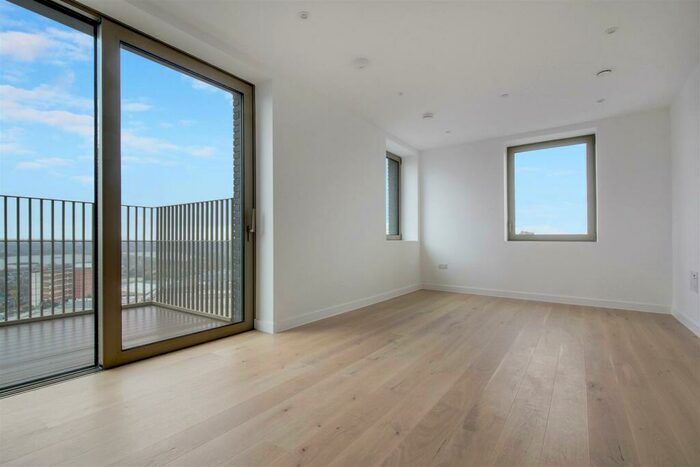 2 Bedroom Apartment To Rent In Station Road, Tottenham, N17