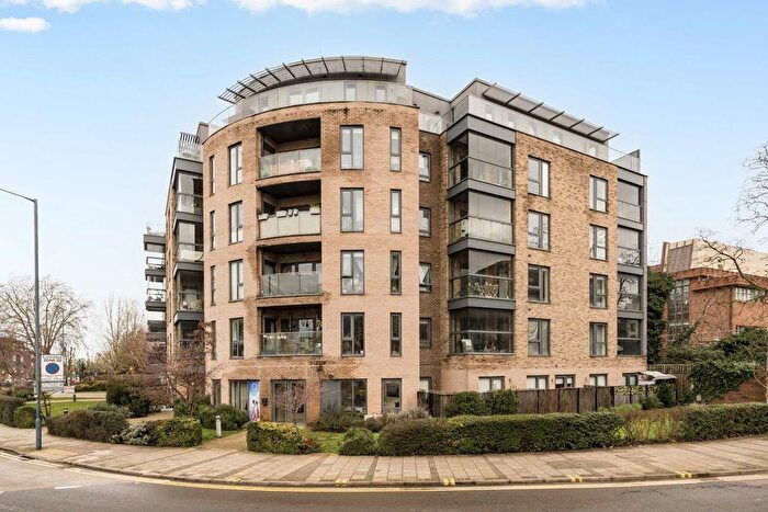 1 Bedroom Flat For Sale In Neasden Lane, Willesden, NW10