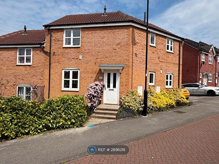 3 Bedroom Semi-Detached House To Rent In Myrtle Crescent, Sheffield, S2