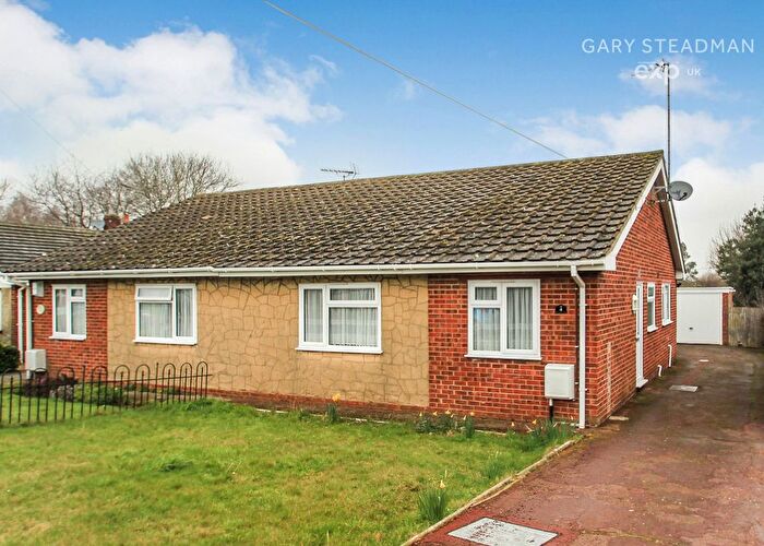 2 Bedroom Semi Detached House To Rent In Howells Close, West Kingsdown, Sevenoaks, TN15