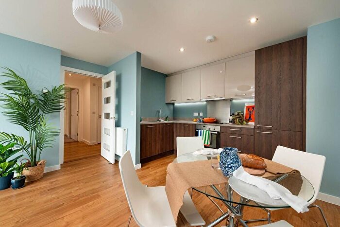 2 Bedroom Flat To Rent In Stoneywood Brae, Aberdeen, Aberdeenshire, AB21