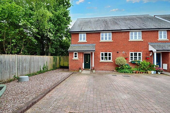 4 Bedroom Semi-Detached House For Sale In Sutton Scotney, SO21