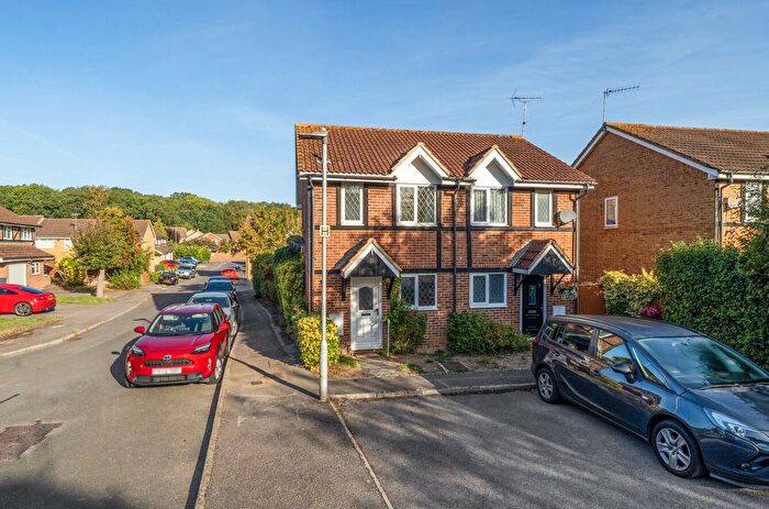 2 Bedroom Semi-Detached House For Sale In Challis Place, Bracknell, Berkshire, RG42