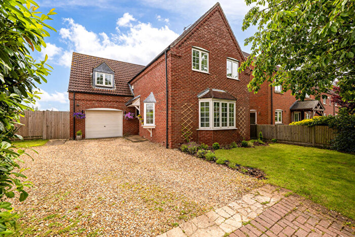 4 Bedroom Detached House For Sale In Trent Port Road, Marton, Gainsborough, Lincolnshire, DN21
