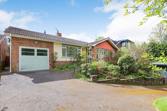 4 Bedroom Detached Bungalow For Sale In Sandy Lane, Brewood, Stafford, ST19