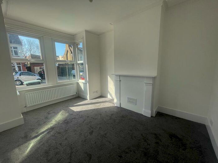 3 Bedroom House To Rent In Russell Road, Gravesend, DA12