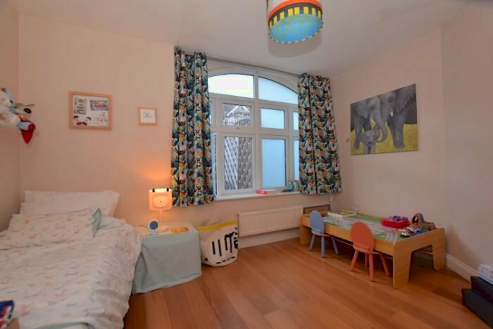 2 Bedroom Flat To Rent In Shell Road, London, SE13