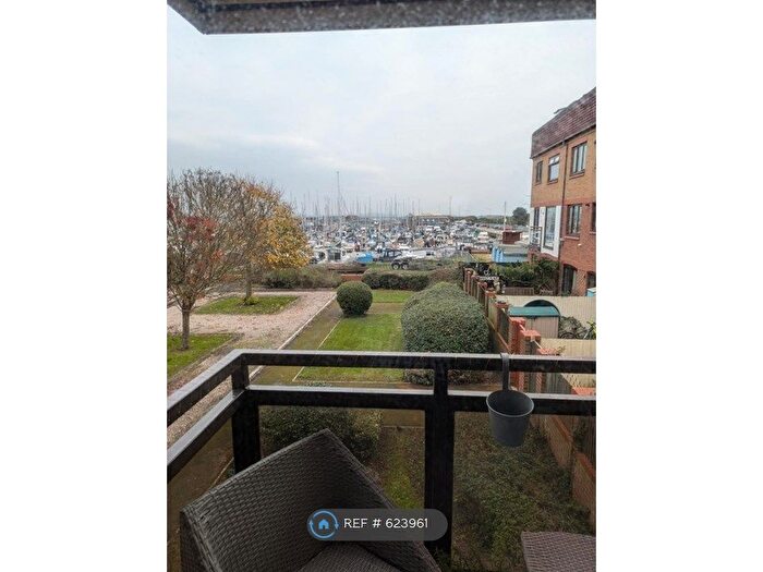 2 Bedroom Flat To Rent In Spithead Heights, Southsea, PO4