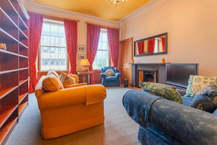 3 Bedroom Flat To Rent In Fettes Row, New Town, Edinburgh, EH3
