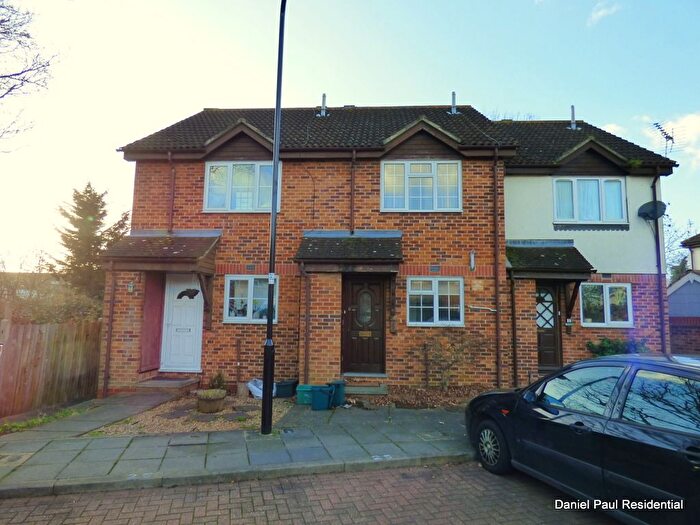 2 Bedroom Terraced House To Rent In Peal Gardens, London, W13