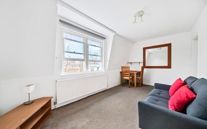 1 Bedroom Flat To Rent In Titchborne Row, Paddington, London, W2