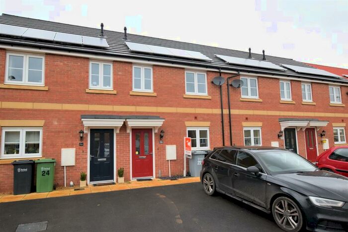 3 Bedroom Terraced House To Rent In Hetterley Drive, Barleythorpe, LE15