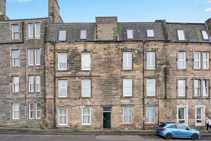 1 Bedroom Flat For Sale In / Lower Granton Road, Edinburgh, EH5