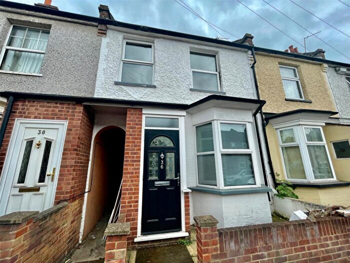 3 Bedroom Terraced House To Rent In Carlisle Road, Dartford, Kent, DA1