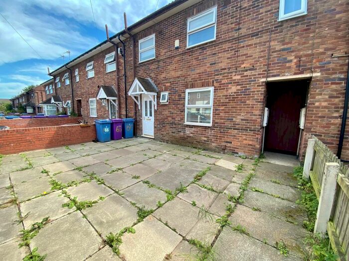 3 Bedroom House To Rent In Hebden Road, L11