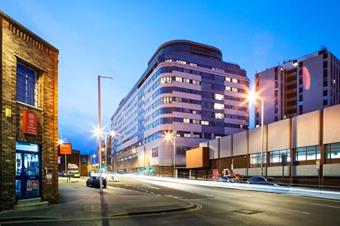 1 Bedroom Apartment To Rent In Marco Island, Huntingdon Street, NG1