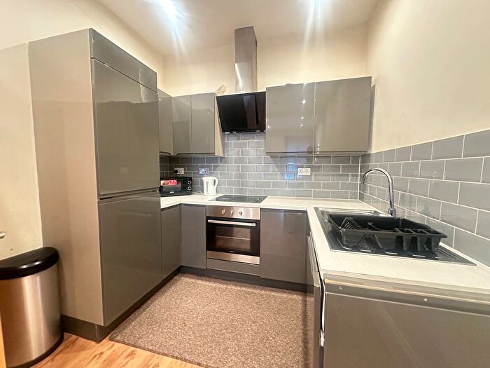 1 Bedroom Flat To Rent In John William Street, Huddersfield, HD1