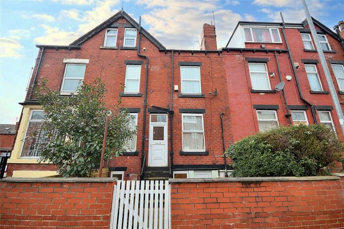 2 Bedroom Terraced House To Rent In Parkfield Row, Leeds, West Yorkshire, LS11