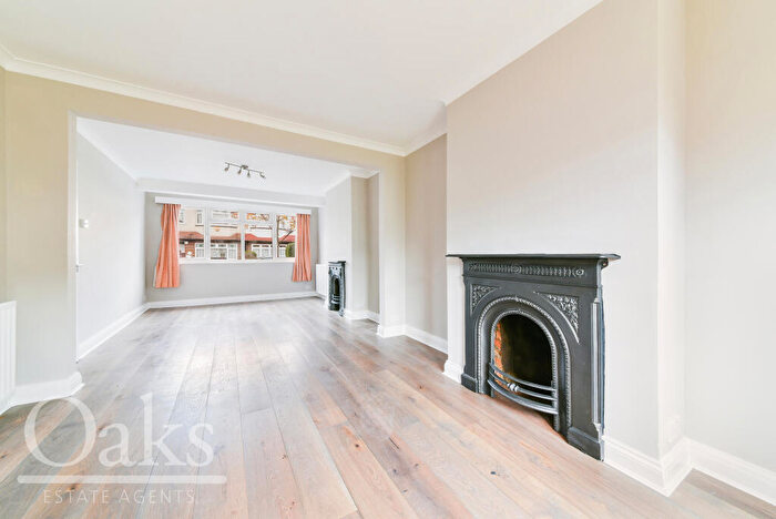 3 Bedroom End Of Terrace House To Rent In Kynaston Crescent, Thornton Heath, CR7