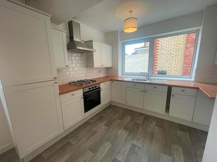 2 Bedroom Maisonette To Rent In Ripon Road, Bournemouth, BH9