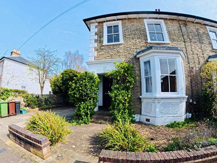 4 Bedroom Semi Detached House To Rent In Laburnum Road, Epsom, Surrey, KT18