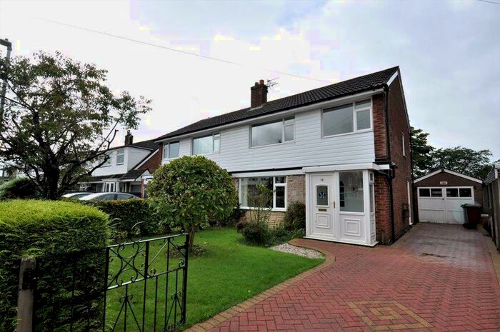3 Bedroom House To Rent In Bagmere Close, Brereton, CW11