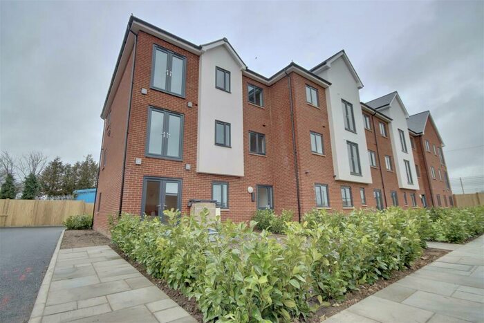 1 Bedroom Flat To Rent In Florin Court, Moneyfield Avenue, PO3