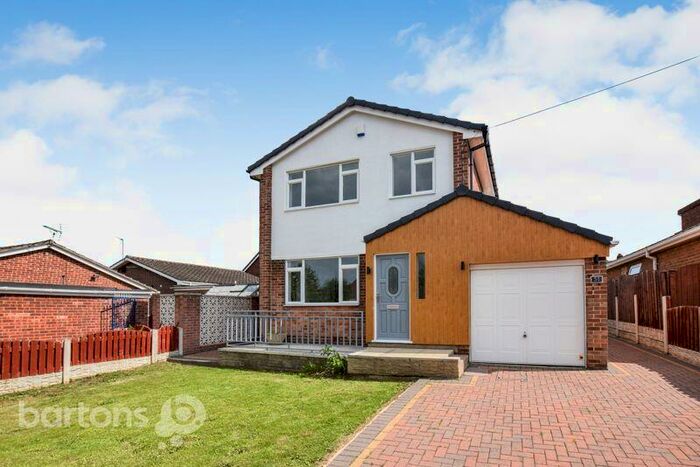 3 Bedroom Detached House To Rent In Symonds Avenue, Rawmarsh, S62