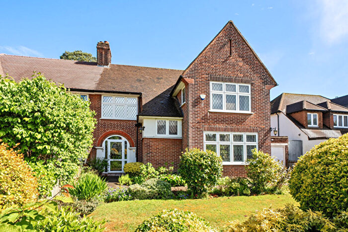 4 Bedroom Semi-Detached House For Sale In Den Close, Beckenham, BR3