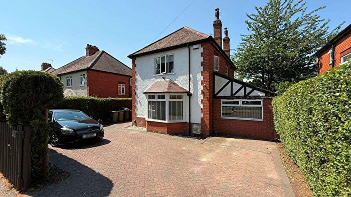 3 Bedroom Detached House For Sale In Burton Road, Lincoln, LN1